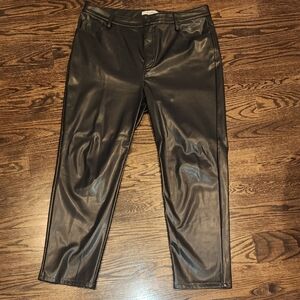 ARULA Sleek Black Faux Leather Trousers